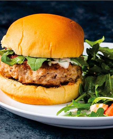 Skillet Turkey Burgers with Tomato and Arugula Salad
