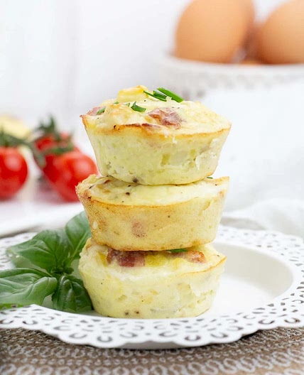 Breakfast Egg Bites with Bacon and Cheese