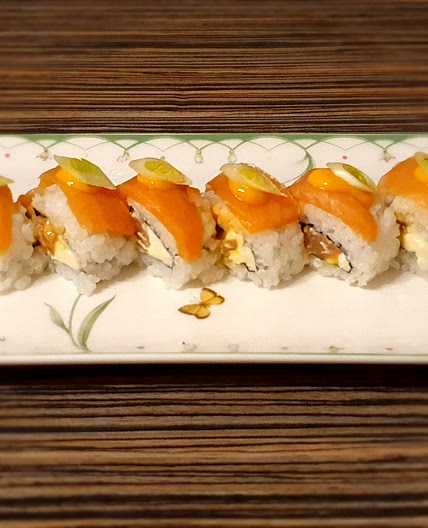 Spicy Salmon Sushi
