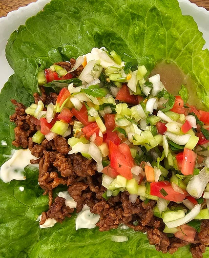 Beef tacos with salsa