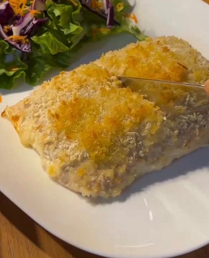 Crisp Stuffed Chicken (Oven) $15