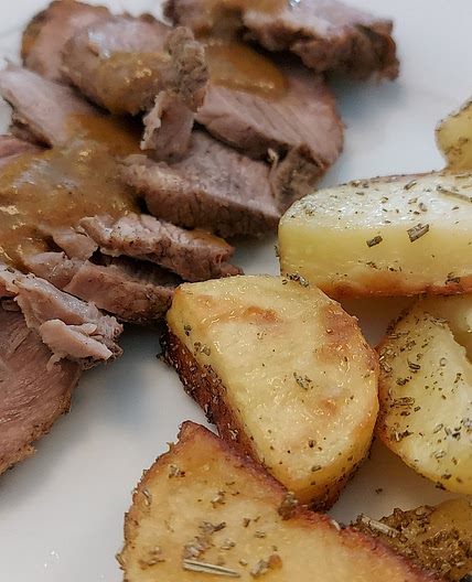 Roast Meat with Potatoes