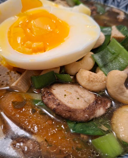 Ramen - Pak Choi, Tofu, Mushrooms, Carrots and Egg