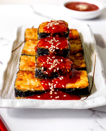 Crispy Seaweed Wrapped Tofu with Sweet n' Spicy Gochujang Glaze