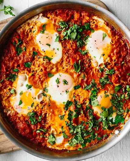 Shakshuka Recipe (Easy & Traditional)
