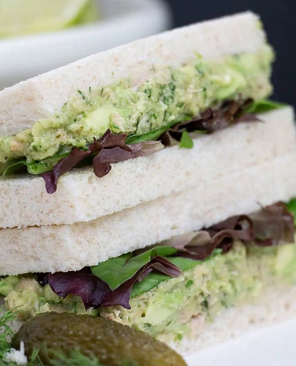 Easy Avocado & Tuna Sandwich