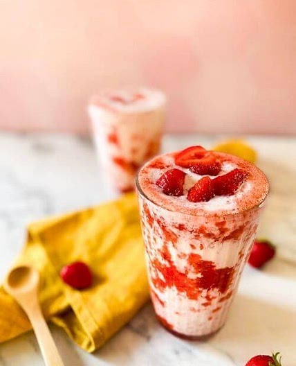 3-Ingredient Korean Strawberry Milk Recipe