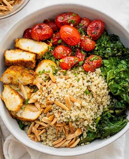 Chicken and Quinoa Bowl