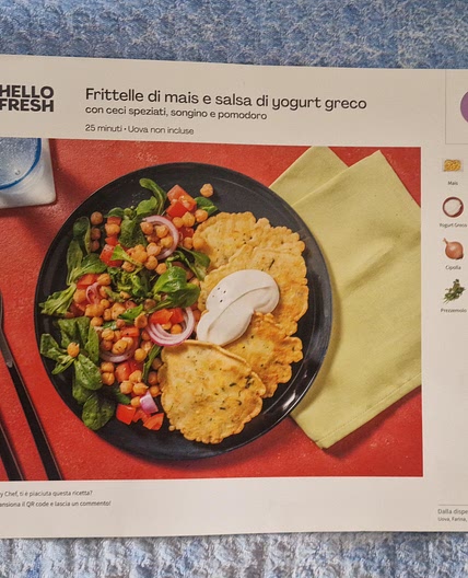 Frittelle di mais e salsa di yogurt greco