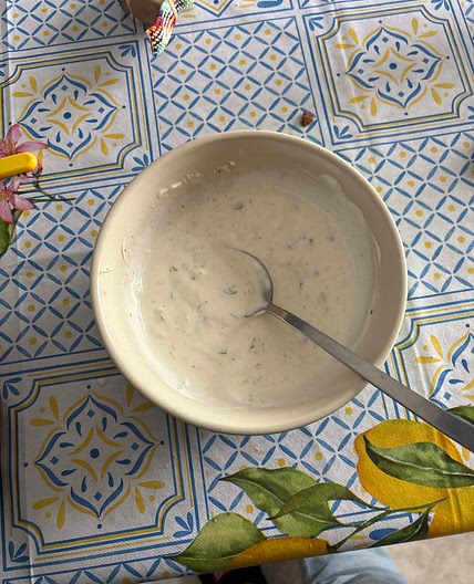Salsa yoghurt all'aglio