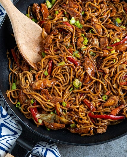 Hoisin Chicken with Noodles