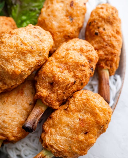 Chao Tom with Lemongrass Skewers