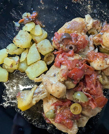 POLLO ALL' ISCHITIANA CON POMODORINI E OLIVE