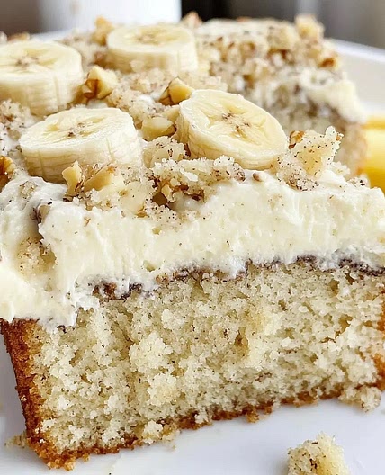 Moist banana bread with cream cheese frosting