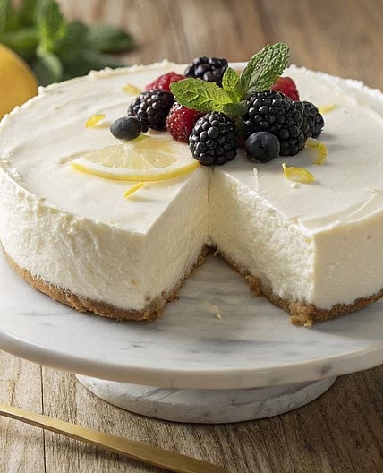 ZUCKERFREIER JOGHURT-KÄSEKUCHEN MIT DER THERMOMIX