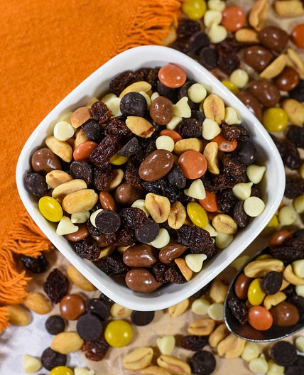Peanut Butter Trail Mix