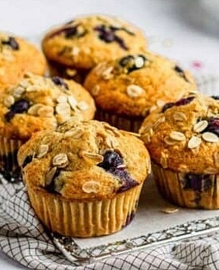 Oatmeal Blueberry Muffins with Brown Sugar Oatmeal Streusel