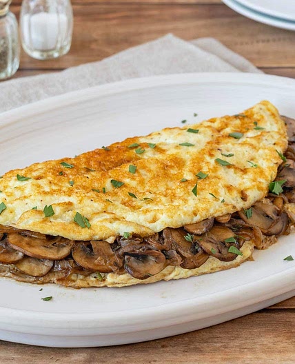Easy Mushroom Omelet Recipe with Sautéed Onions