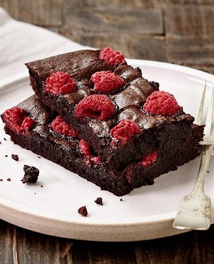 Raspberry brownies