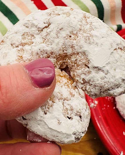 Almond Crescent Cookies