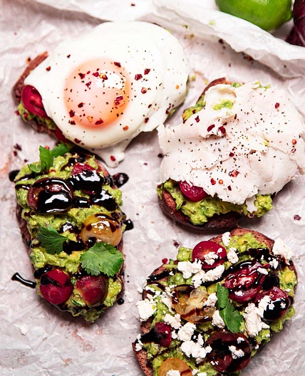 Avocado Toast (Plus Yummy Variations!)