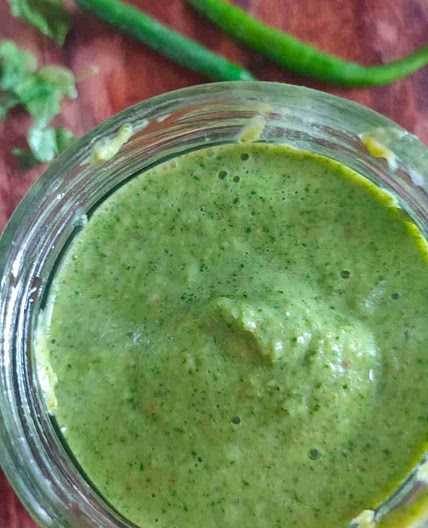 Cilantro Mint Chutney (Indian Green Sauce)