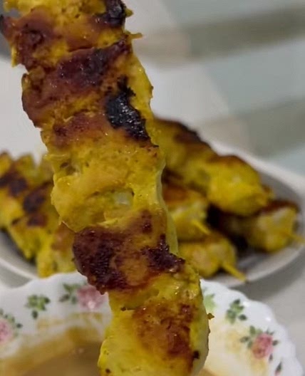 Brochettes Satay + Sauce