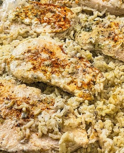 Oven rice with chicken