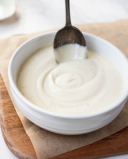 Sourdough Béchemel Sauce (White Sauce)
