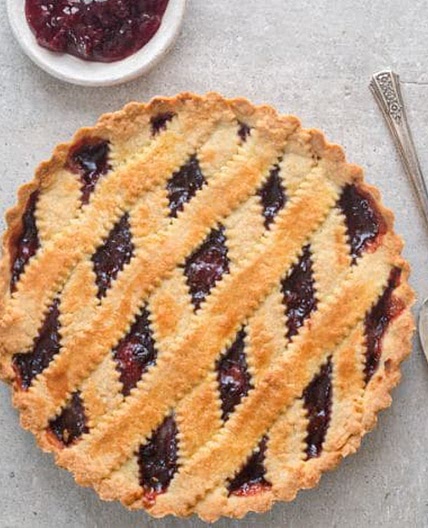 Classic Italian Crostata / Italian Pie
