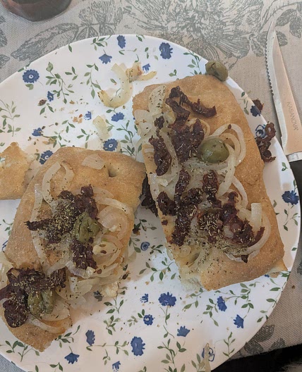 FOCACCIA ALLE CIPOLLE CARAMELLATE