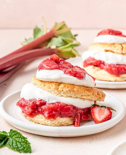 Strawberry Rhubarb Shortcake