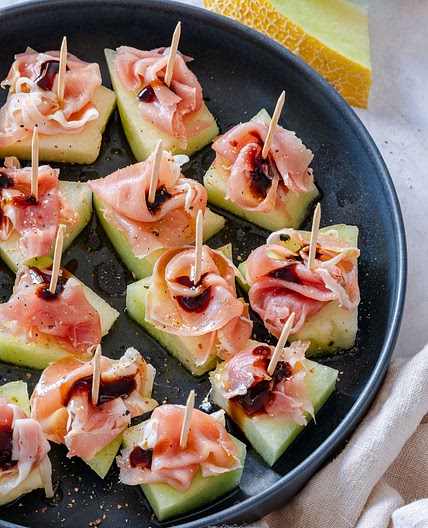 Prosciutto and Melon Appetizers