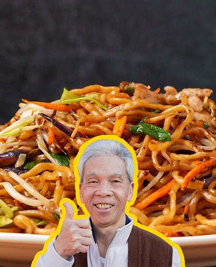 The Chow Mein My Dad's Made 100,000 Times (Takeout Style)