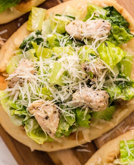 20 MINUTE CHICKEN CAESAR FLATBREAD