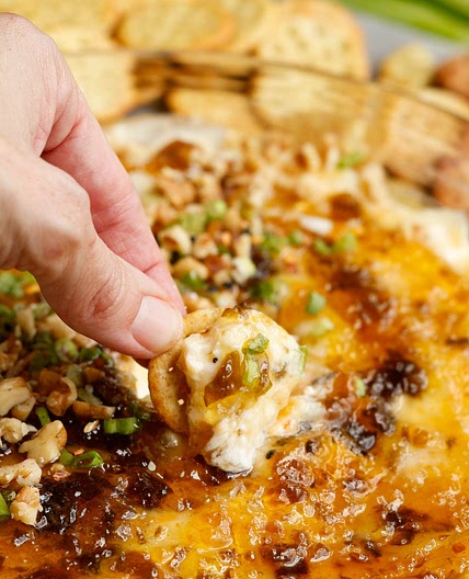 Thunder Cheddar Cheese Dip