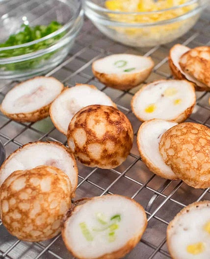 Thai Coconut Pancakes (Kanom Krok)
