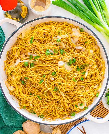 Easy Chow Mein Recipe (Better Than Takeout in 15 Minutes)