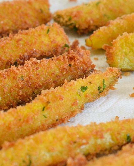 Copycat Disneyland Fried Pickles