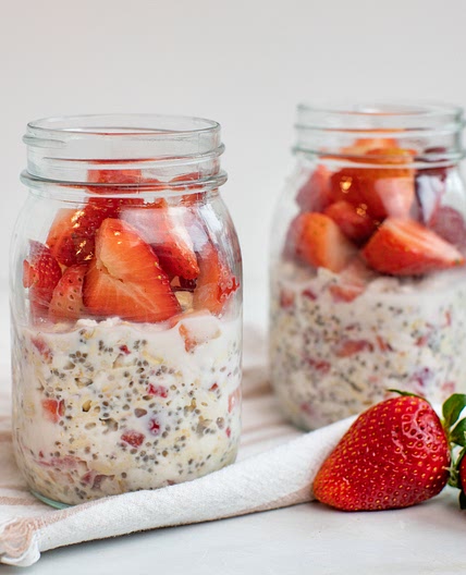 Strawberry Vanilla Overnight Oats with Cottage Cheese