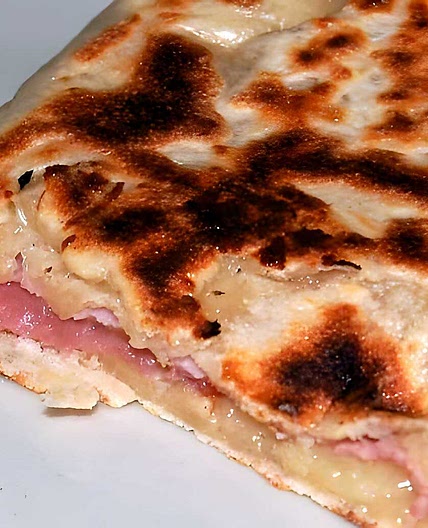 Un repas de dimanche soir: Naans croque monsieur faciles, rapides et excellents (6pts ww)!!!