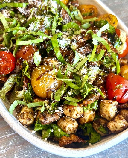 Crispy Pasta Caprese Chicken Salad