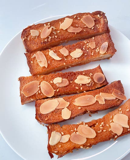 🍯 Sesame Honey Baked French Toast Sticks