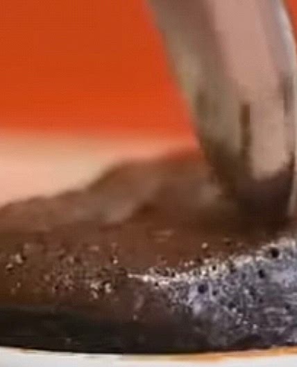 Comida dulce en una taza