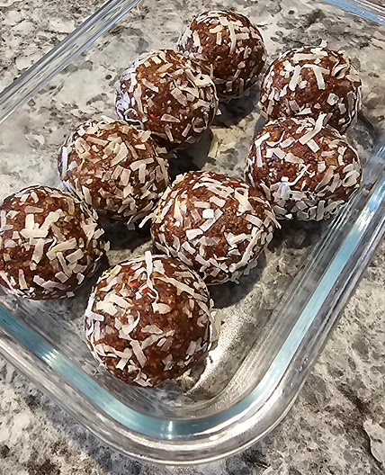 Raw Bliss Balls (copy cat recipe)
