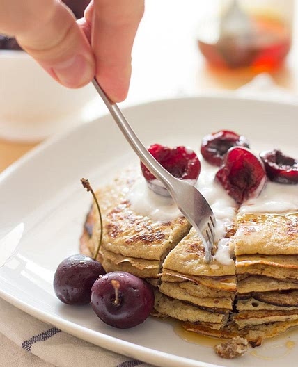 The 2 Ingredient Banana Egg Pancakes