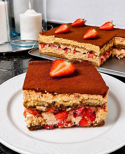 Dieses Erdbeer-Tiramisu macht süchtig! 🍓