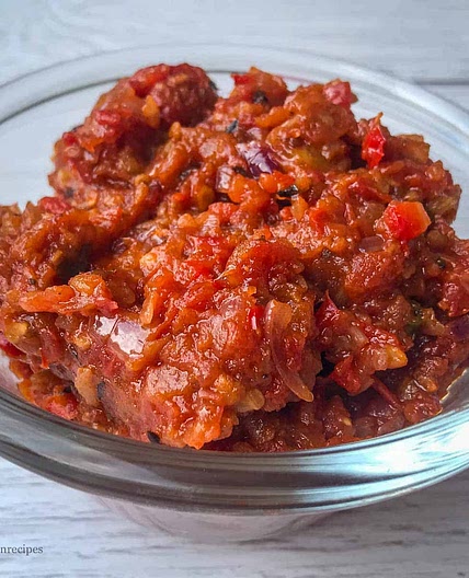 Quick Tomato Onion Chutney (Better Than Restaurant Style)
