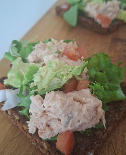 Smørrebrød - Salmon Salad, Tomatoes and Avocado