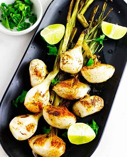 Cebollitas Asadas (Mexican Grilled Green Onions)